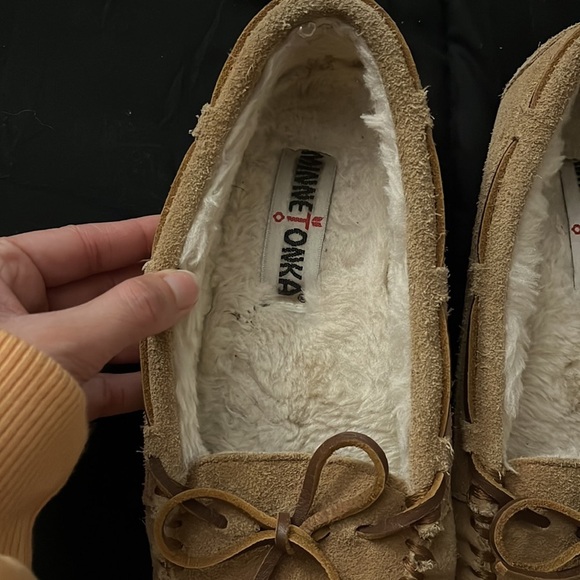 “Minnetonka moccasins Slippers size 6” - Picture 4 of 9